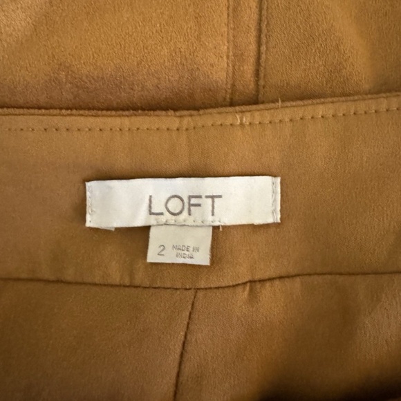 Loft Size 2 Solid Brown Faux Suede Above-Knee A-Line Skirt - EUC - Picture 2 of 4